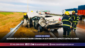 ACCIDENTE EN LA AUTOPISTA ROSARIO–CÓRDOBA: UN AUTO DESPISTÓ E IMPACTÓ CONTRA UN CAMIÓN A LA ALTURA DE CAÑADA DE GÓMEZ